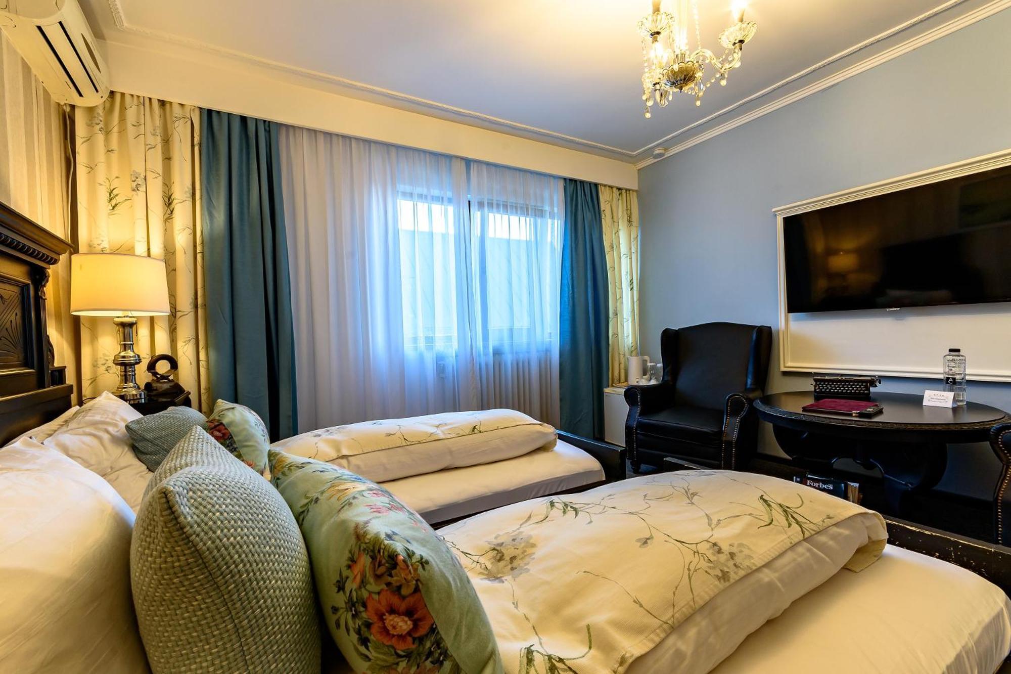 Vila Sarada Boutique Deva Buitenkant foto