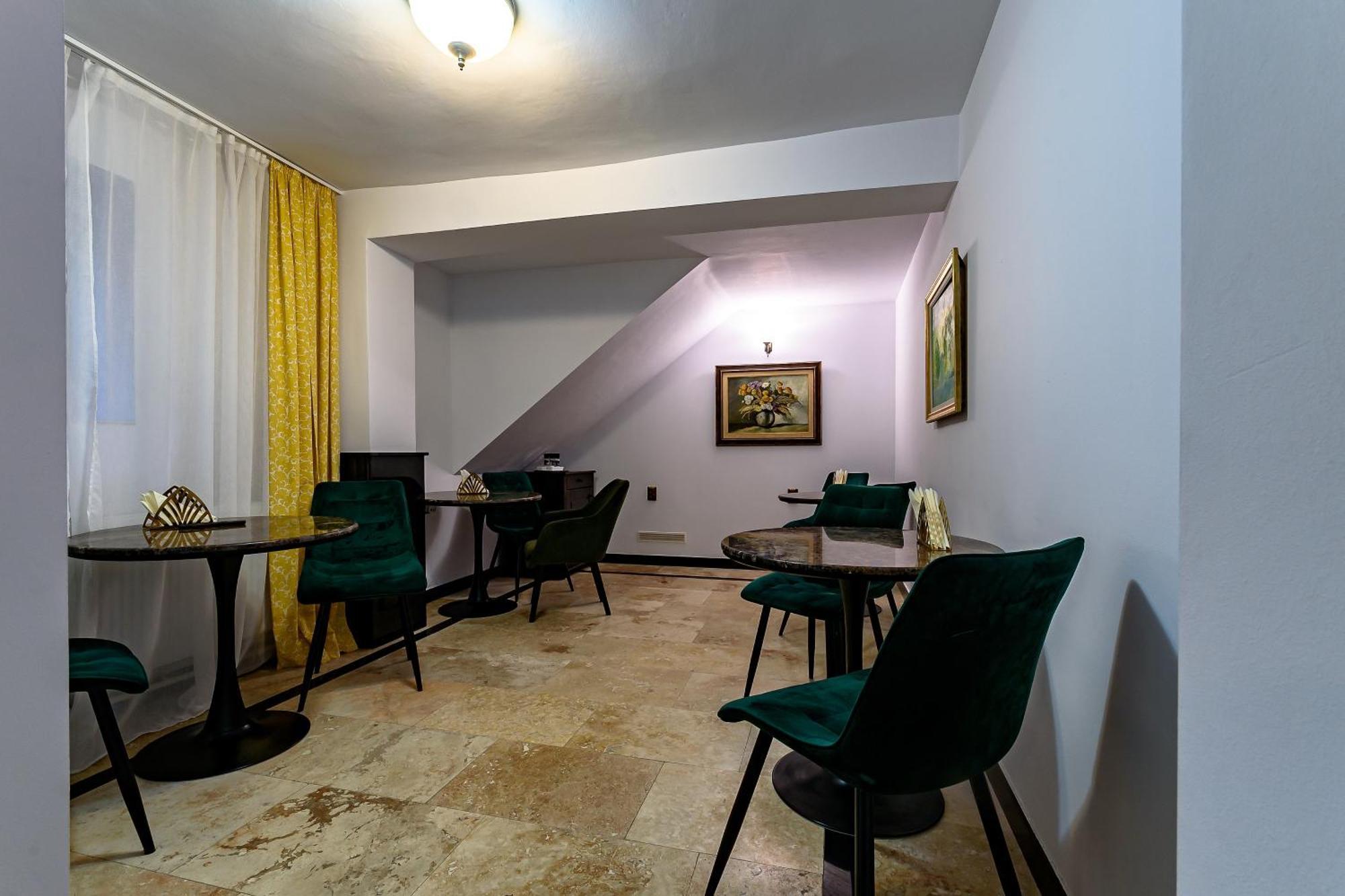 Vila Sarada Boutique Deva Buitenkant foto