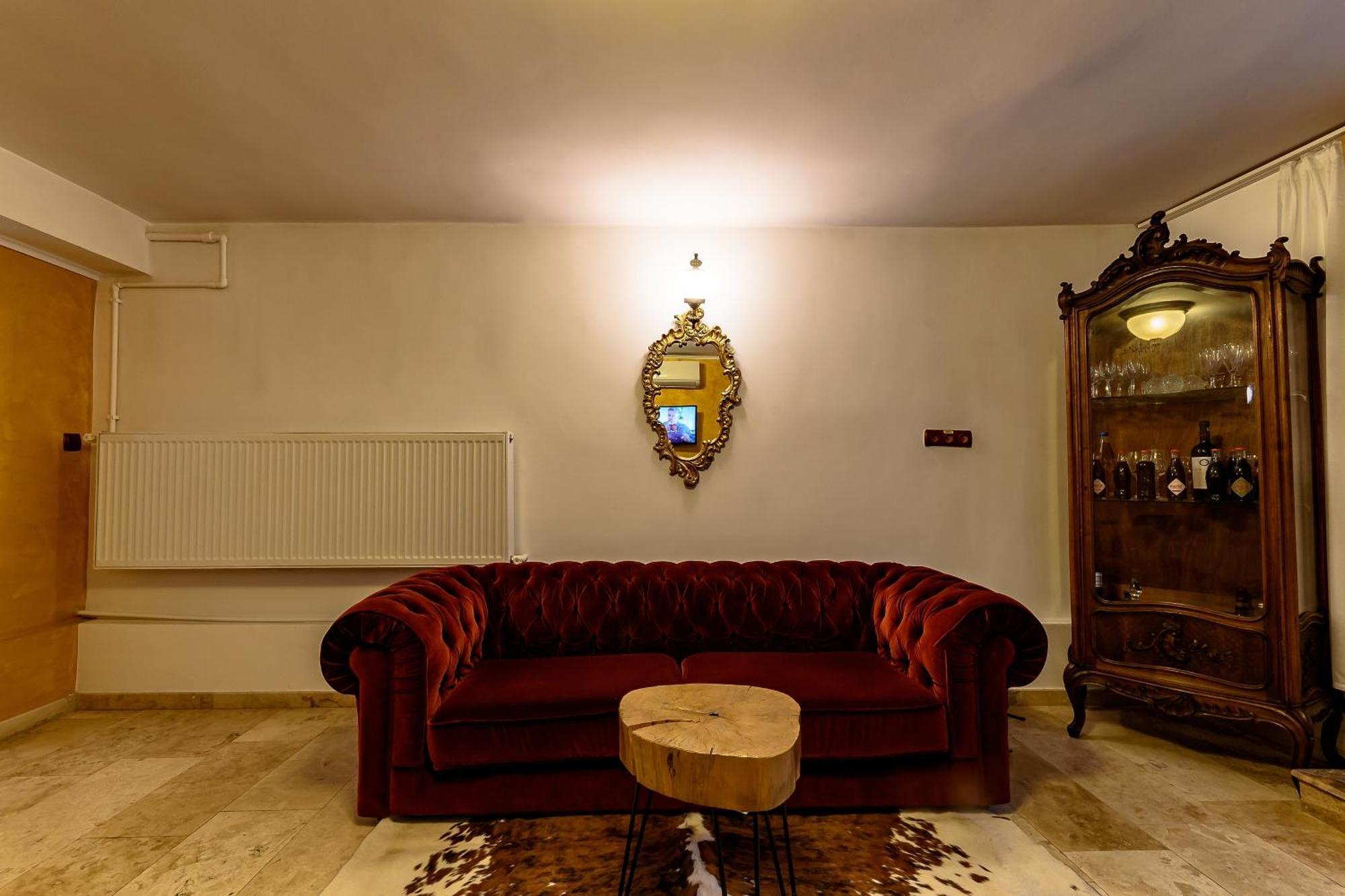 Vila Sarada Boutique Deva Buitenkant foto